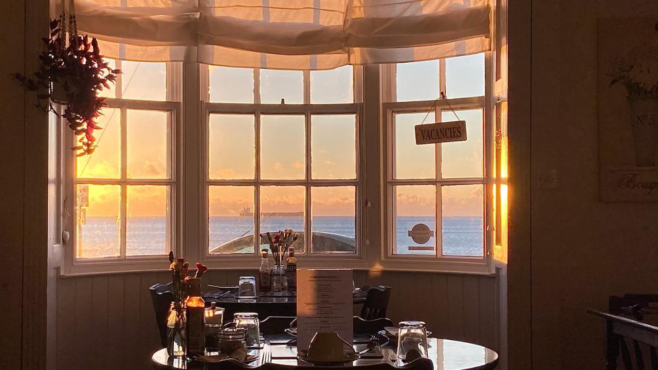 Whitecliff Guest House Weymouth Buitenkant foto
