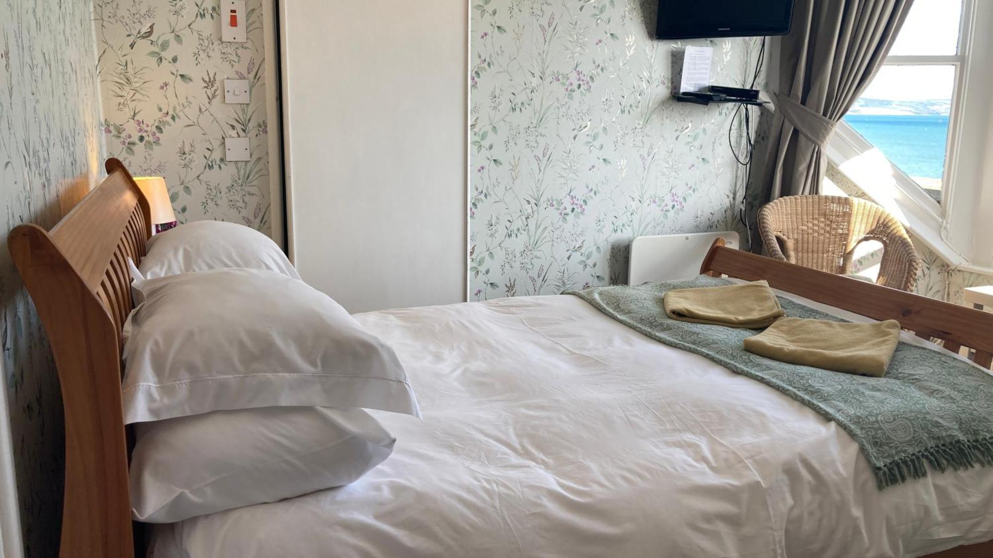 Whitecliff Guest House Weymouth Buitenkant foto