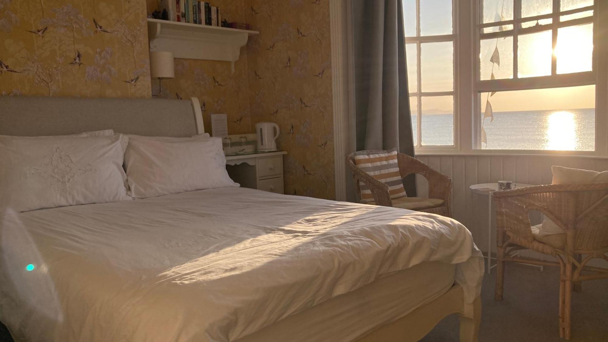 Whitecliff Guest House Weymouth Buitenkant foto
